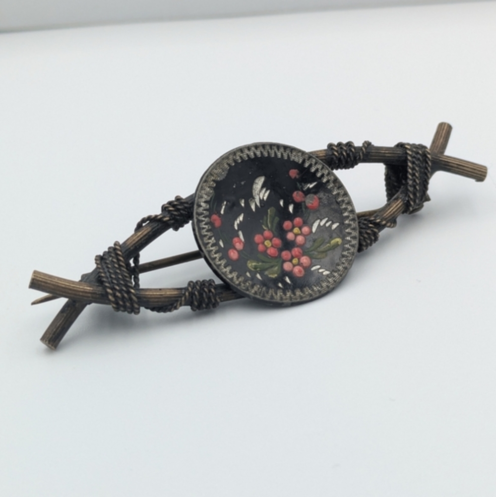 Vintage Russian USSR hand painted floral scene rope metalwork brooch pin
